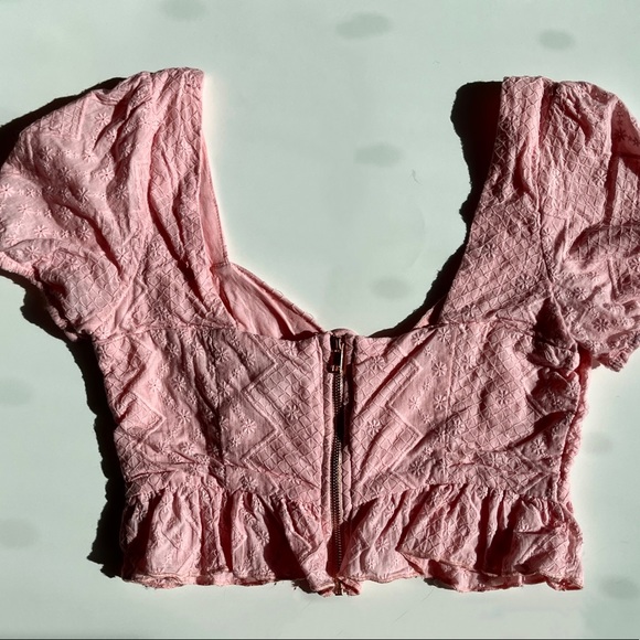 Pink Crop Top with Lace and Frills - Picture 3 of 3